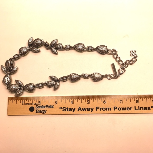 COPY - Oscar de la Renta runway statement crystal necklace - Picture 7 of 9